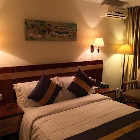 G.S Plaza Hotel Accra Exterior photo