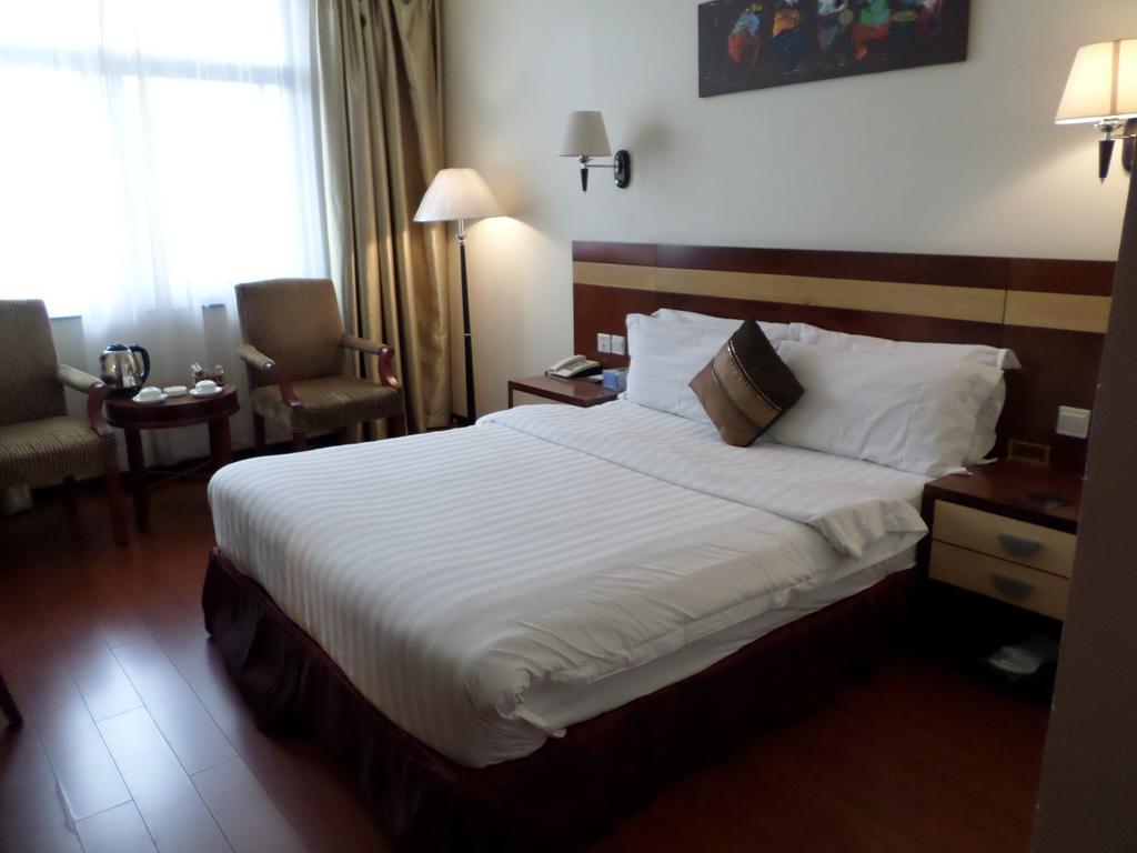 G.S Plaza Hotel Accra Exterior photo